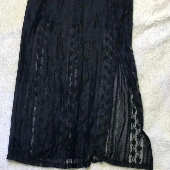 No Comment Black Long Lace Slip Dress Size Medium NWT - Picture 2 of 6